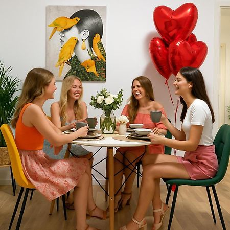 Gabi - Chic Apt With Parking Close To Veranda Mall Boekarest Buitenkant foto