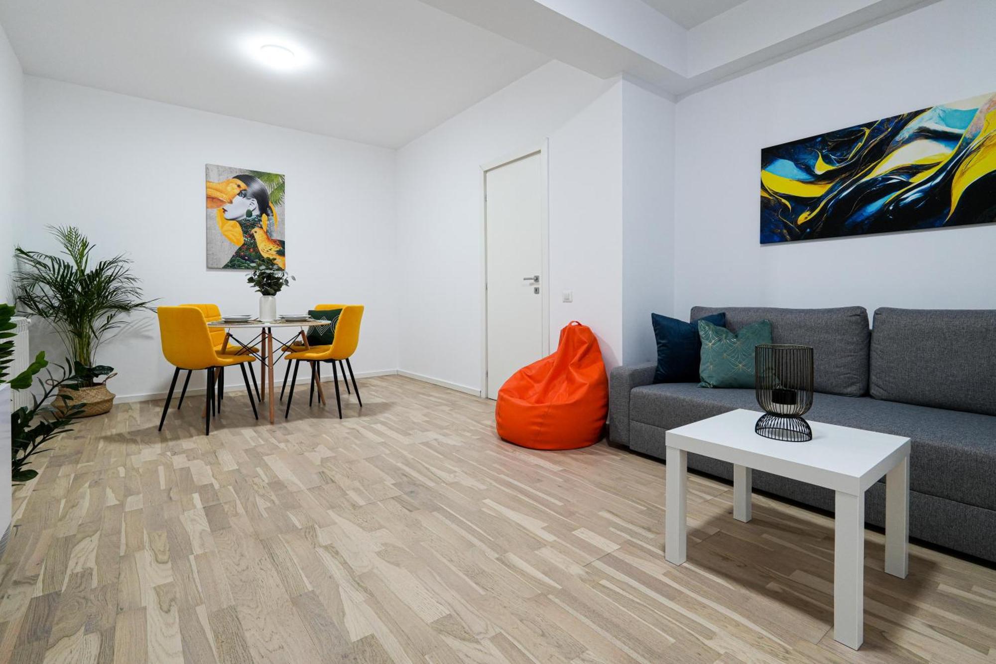 Gabi - Chic Apt With Parking Close To Veranda Mall Boekarest Buitenkant foto